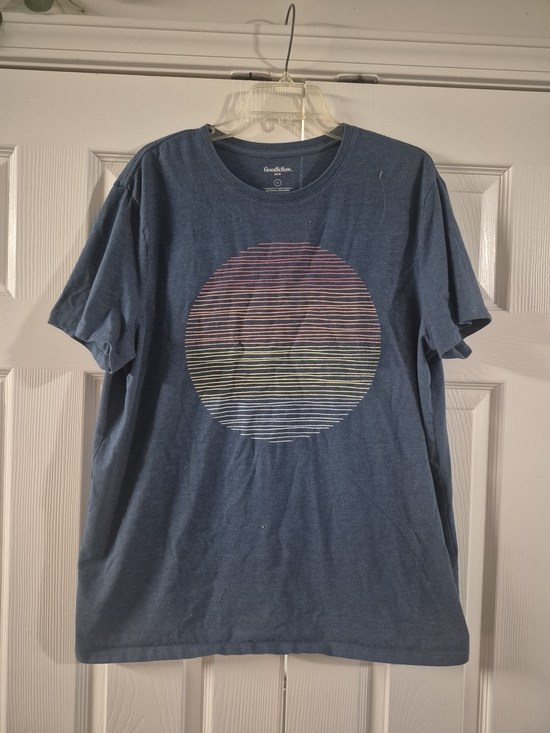 Goodfellow & Co Tops - Goodfellow & Co Blue Short Sleeve T-Shirt with Multicolor Striped Circle